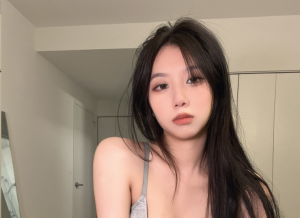 果咩酱有氧运动：看完这组图，瑜伽垫都想主动加班
