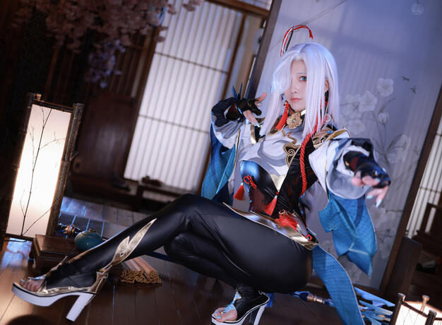 水淼 aqua《申鹤》：这清冷感，璃月山风都要绕着走